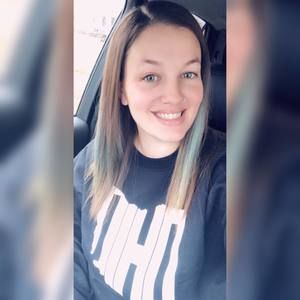 Meet your Posher, Courtney